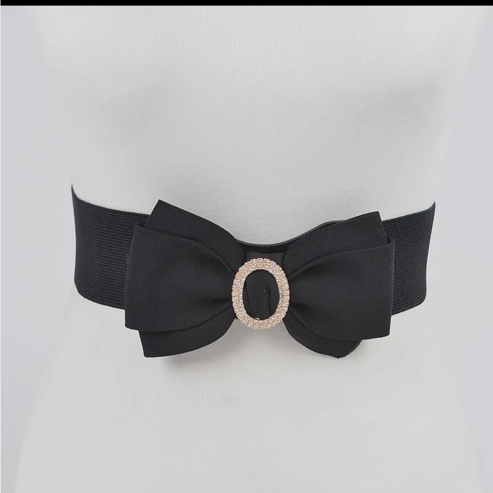 1223.  Elegant Black Bow Belt with Gold Accent